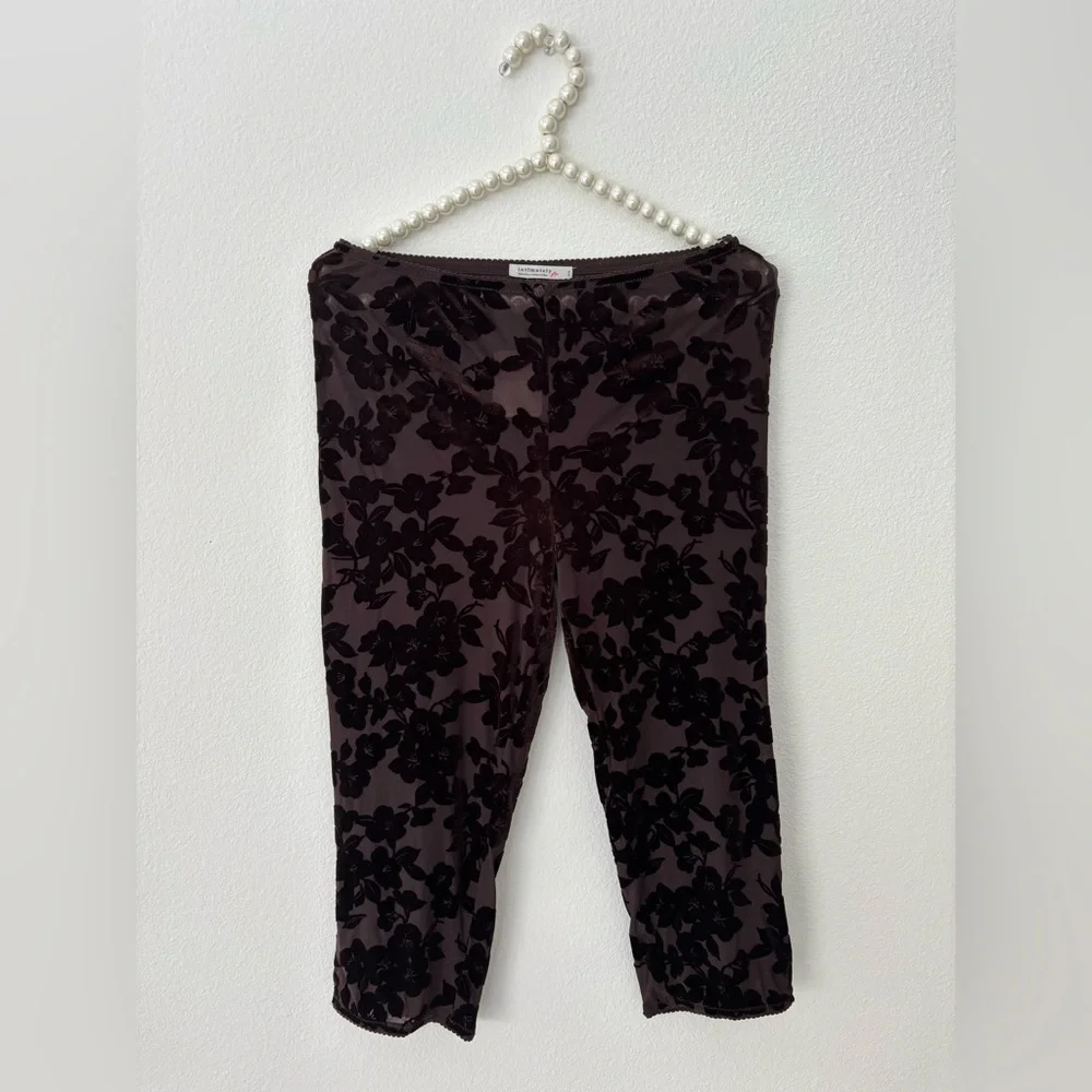 Free People ‘I Loved You First Capris’ NWT Brown Velvet Jacquard Luxurious M